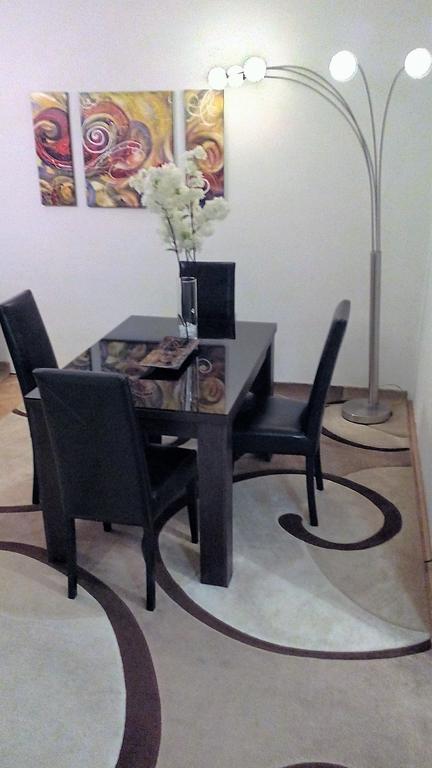 Hello Apartment Скопие Екстериор снимка